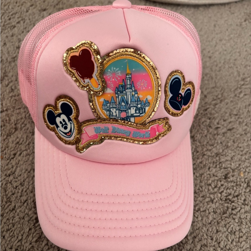BRAND NEW STONEY CLOVER DISNEY HAT